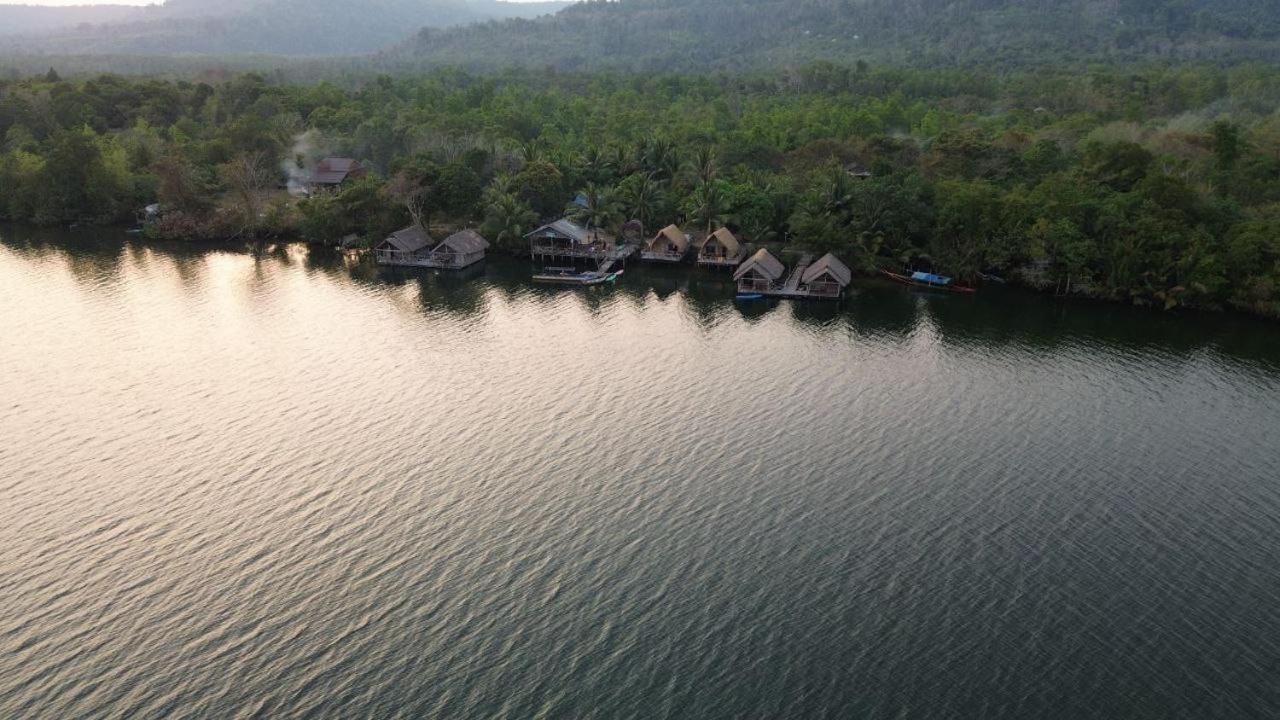 The Floating House Βίλα Krŏng Kaôh Kŏng Εξωτερικό φωτογραφία